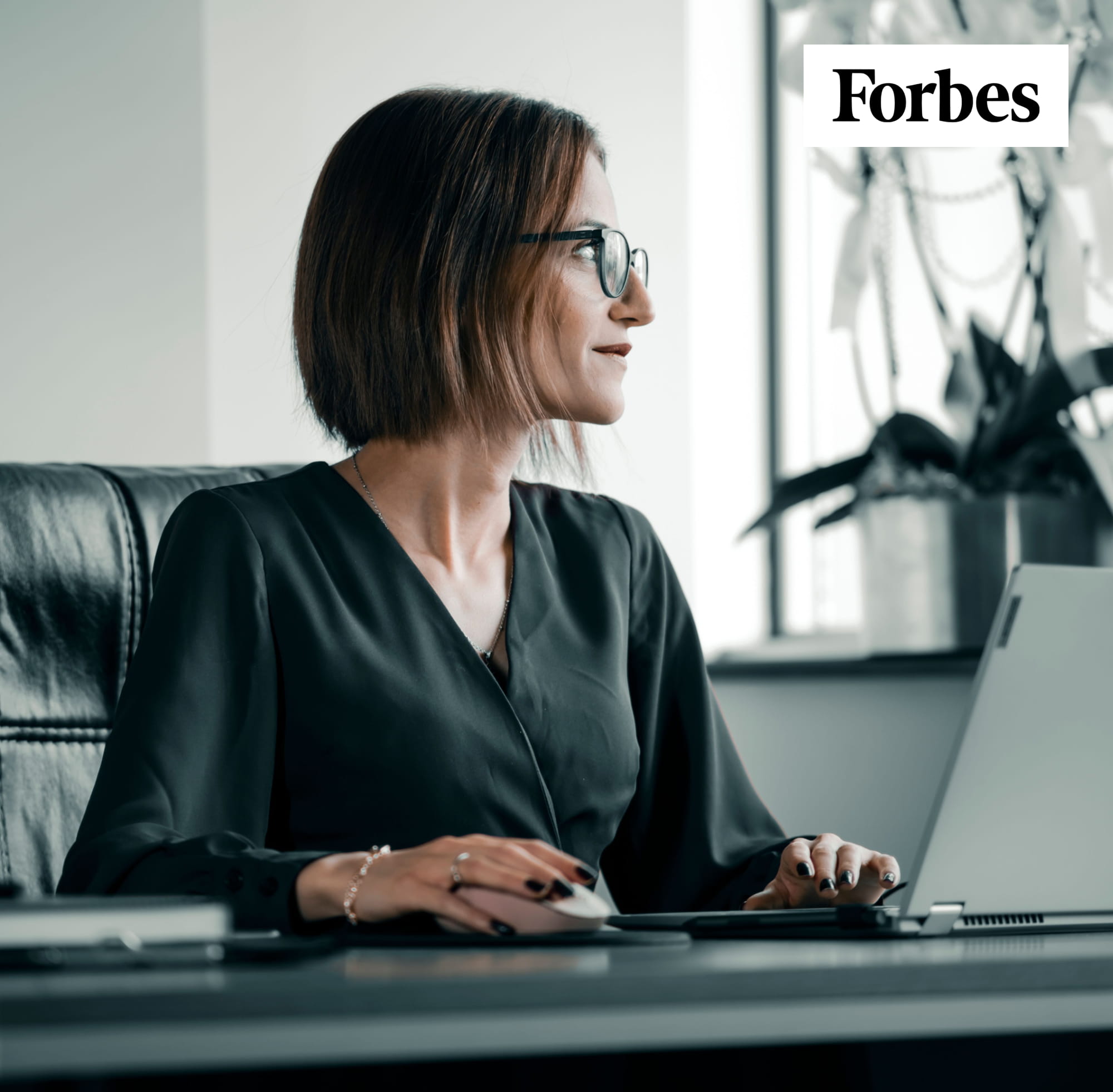 Why ​In 2027 Every CEO Must Operate Like An AI Strategist